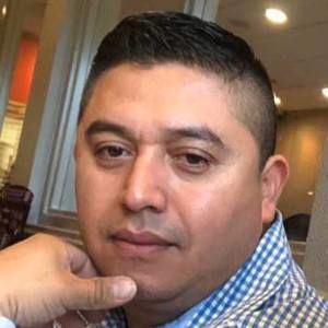 Meet your Posher, Nelsi